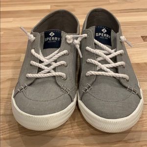 Women’s Sperrys